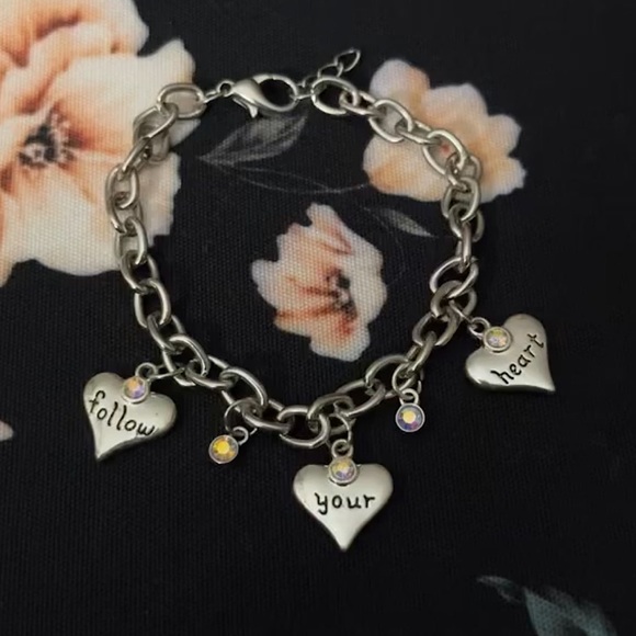 Jewelry - Heart Charm Bracelet